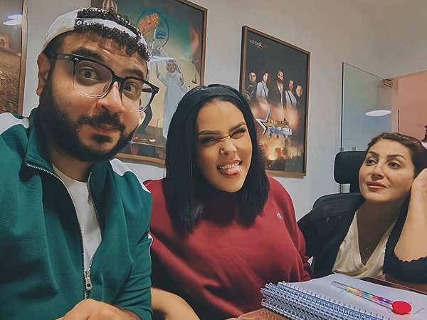 كواليس الست الموناليزا