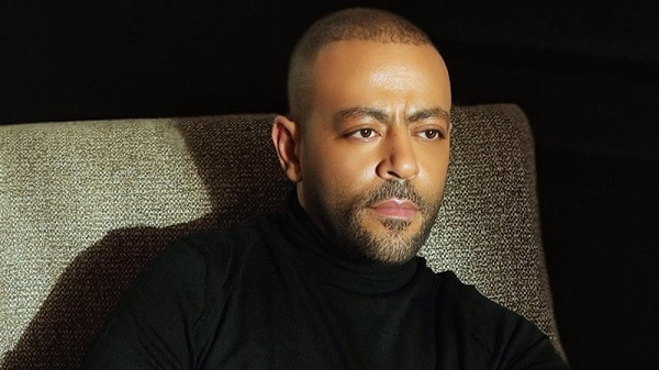 تامر عاشور