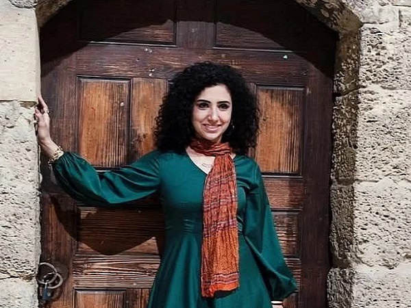 فاطمة عادل